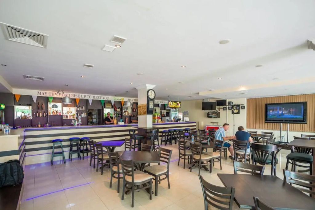 The Clara Hotel - בורגאס - בר