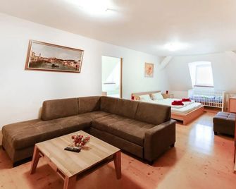 Hotel Bayernhof - Greding - Sala de estar