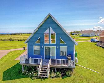 Cottage in Cavendish - New Glasgow - Edificio