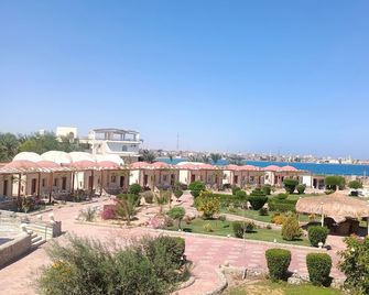 Dolphin Continental Hotel - Al-Qusair