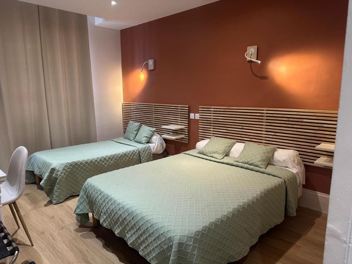 Hotel Azur thumbnail 2