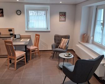 Ferienwohnung Bettina - Stühlingen - Living room
