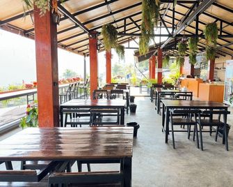 Oasis Phamee - Mae Sai - Restaurace