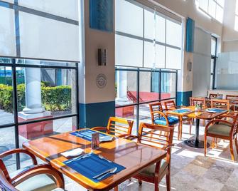 Fiesta Inn Poza Rica - Poza Rica de Hidalgo - Restaurant