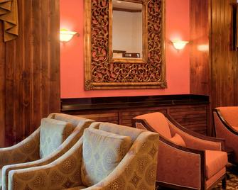 Hampton Inn & Suites Salt Lake City Airport - Salt Lake City - Living room