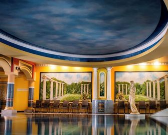 Papuga Park Hotel Wellness Marrakesz & Spa - ביאלסקו-ביאלה