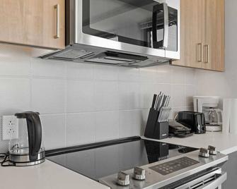 Stunning Modern 3br/2ba Apartment In Vibrant Assembly Square, Somerville - Somerville - Cocina