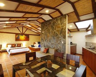 Killary Lodge - Cuenca - Bedroom