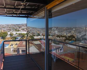 Augusta Hotel - Valparaíso - Balcón