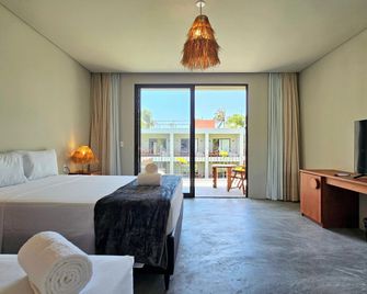 Luau Hotel - Trairi