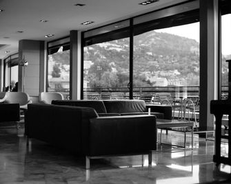Le Versailles - Villefranche-sur-Mer