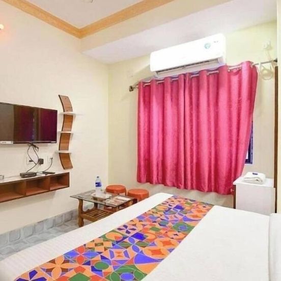 Hotel New Om Shanti International image 1