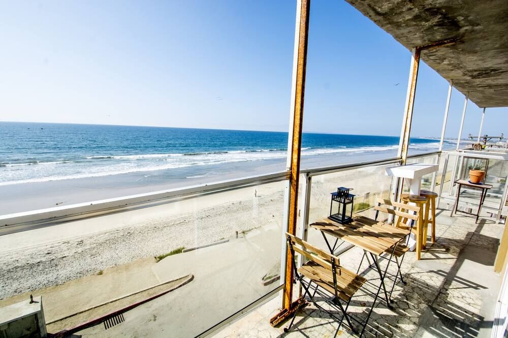 Cozy Beachfront 1 Bdr Apt - تيجوانا - شرفة