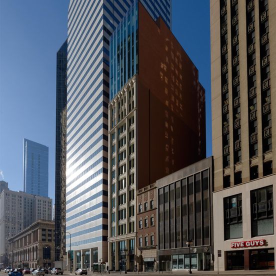 Arlo Chicago image 1