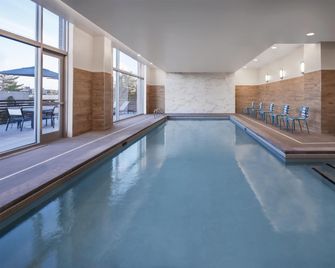 Hampton Inn Boston Woburn - Woburn - Pool