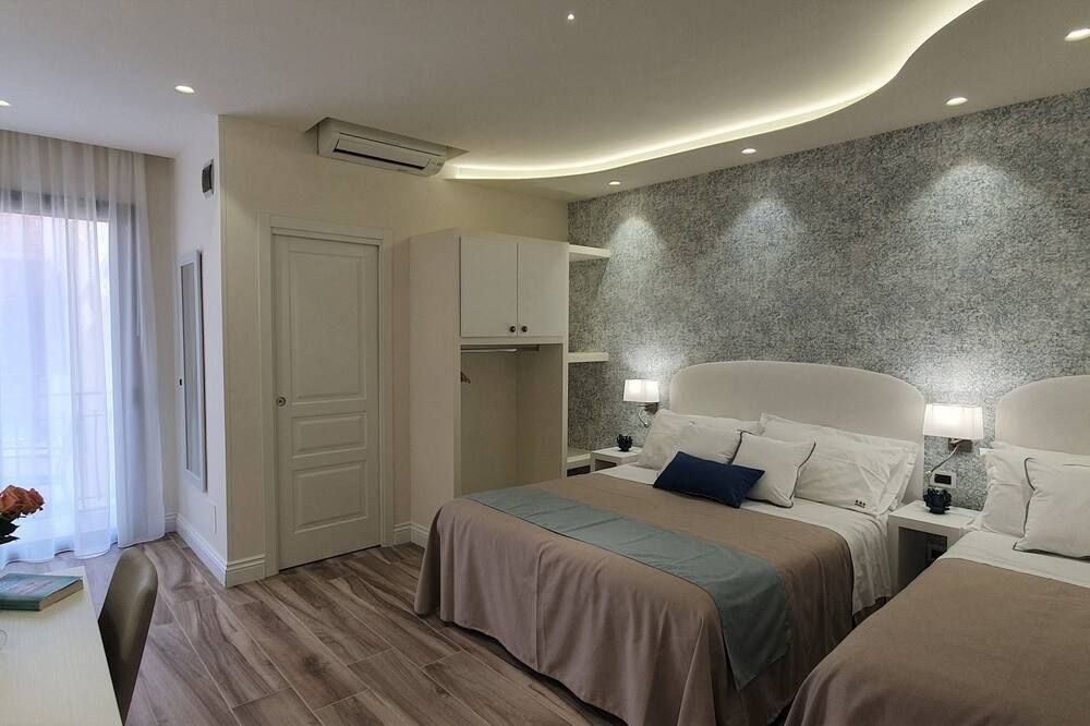 Ines bed and breakfast - ג'יארדיני נאקסוס - חדר שינה