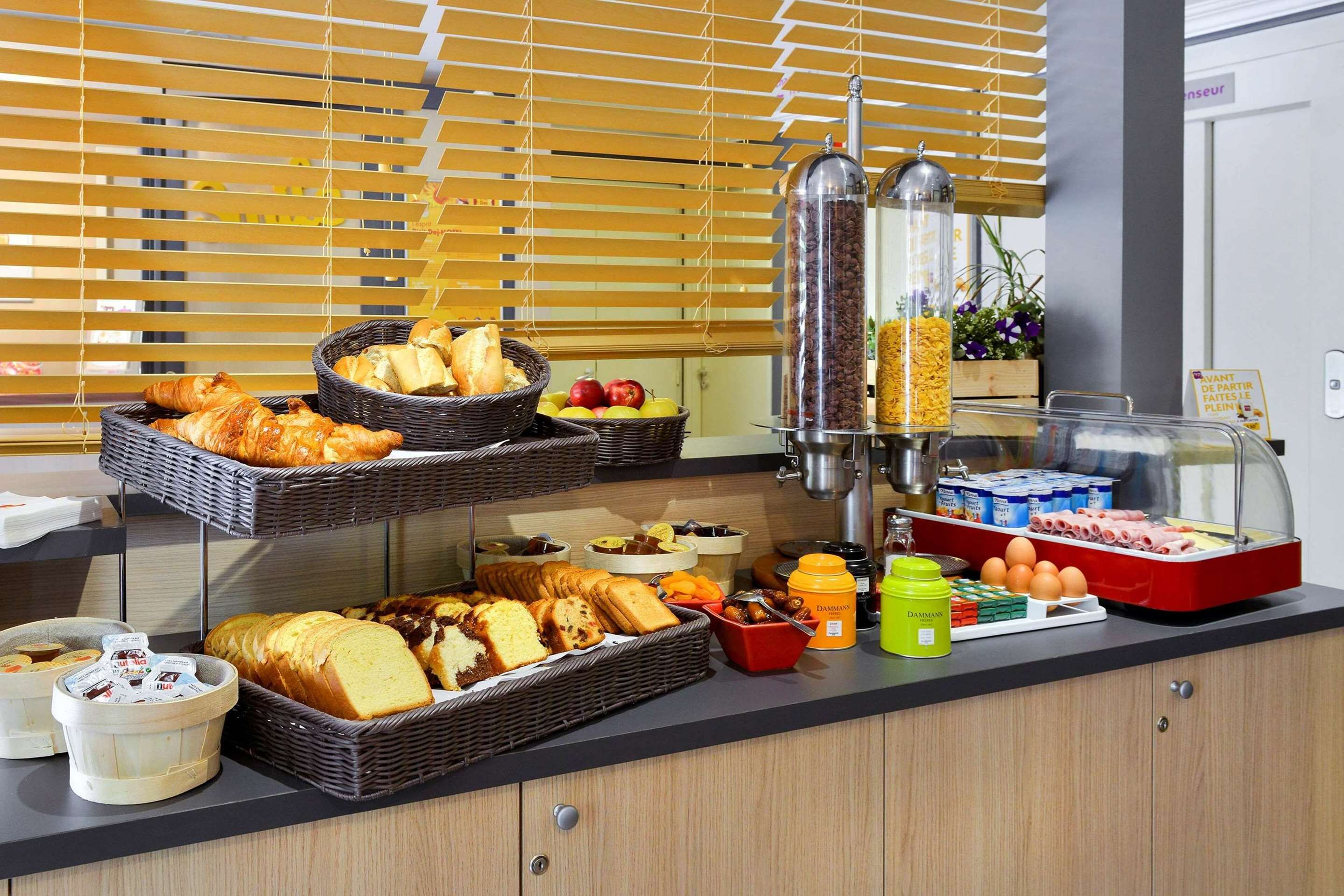 Kyriad Direct Orleans - La Chapelle St Mesmin thumbnail 3