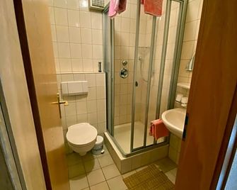 Bäckerei & Pension Seegerer - Tännesberg - Bagno