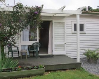 The Pickled Walnut self contained cottage - Omokoroa - Pati