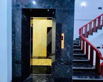 Thanh Hong Hotel - Ha Tinh - Stairs