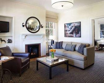 Inn At The Presidio - San Francisco - Living room