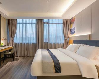 Home Inn Style Shiyan Beijing Road Hanjiang Normal College - Shiyan - Habitación