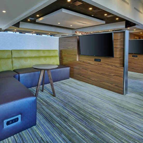 Courtyard by Marriott Indianapolis Castleton image 1