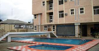 Kayriott Hotel & Suites - Warri - Pool