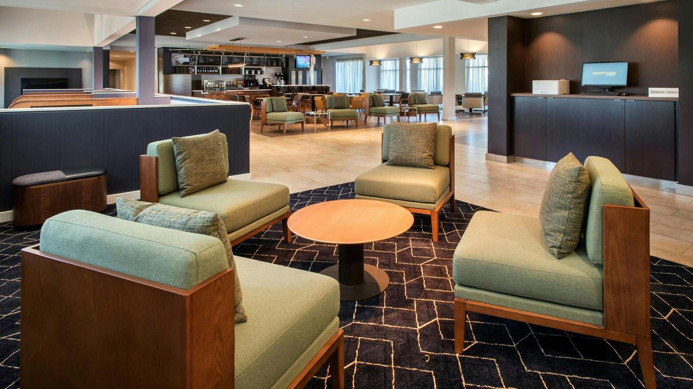 Courtyard by Marriott Philadelphia Devon/Villanova