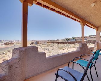 3 Mi to Lake Powell Pet-Friendly Page Home - Page - Balcón