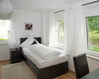 Apart Hotel Paradies - Bad Salzschlirf - Slaapkamer