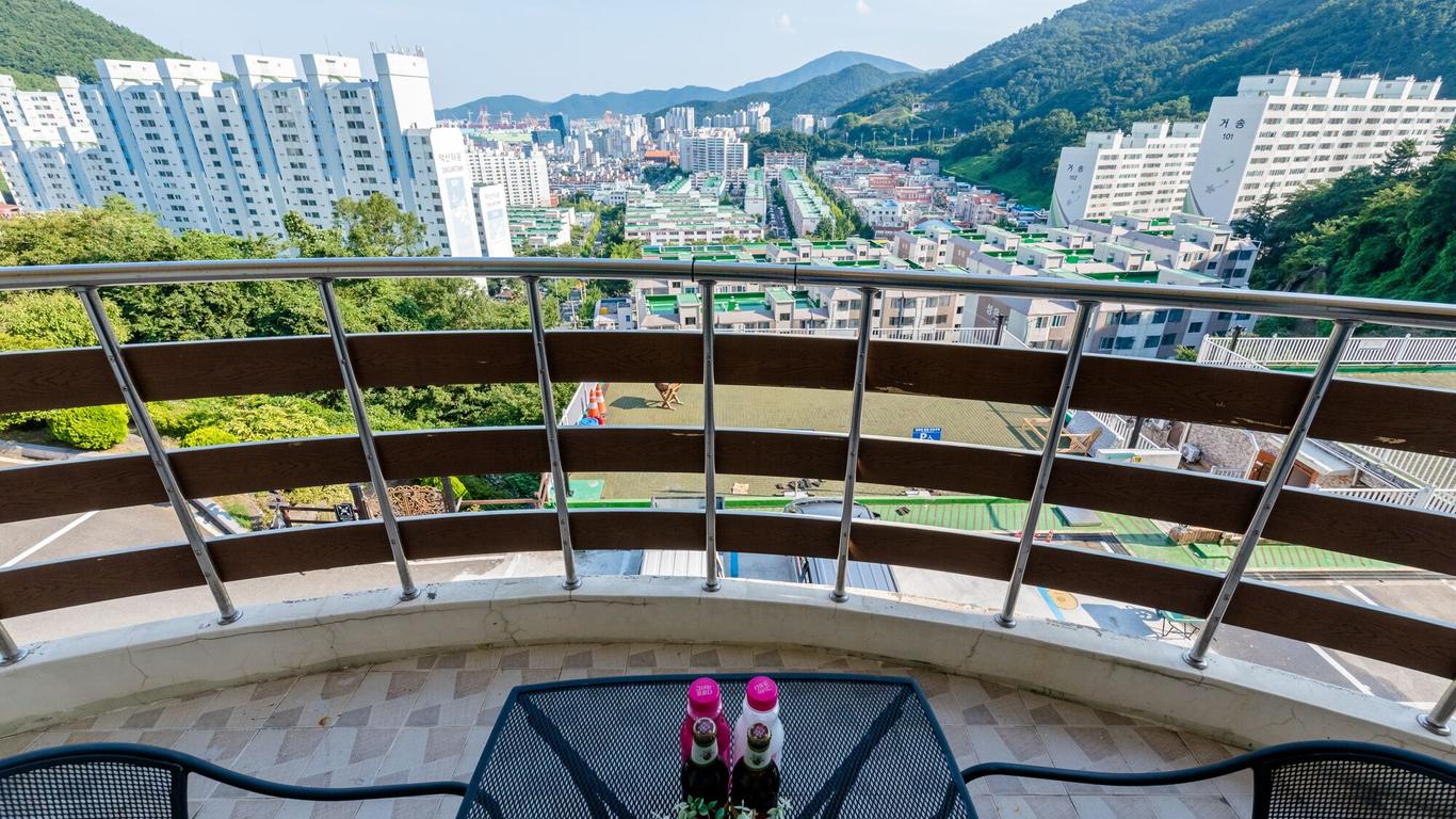 Home Fourest Resort Geoje