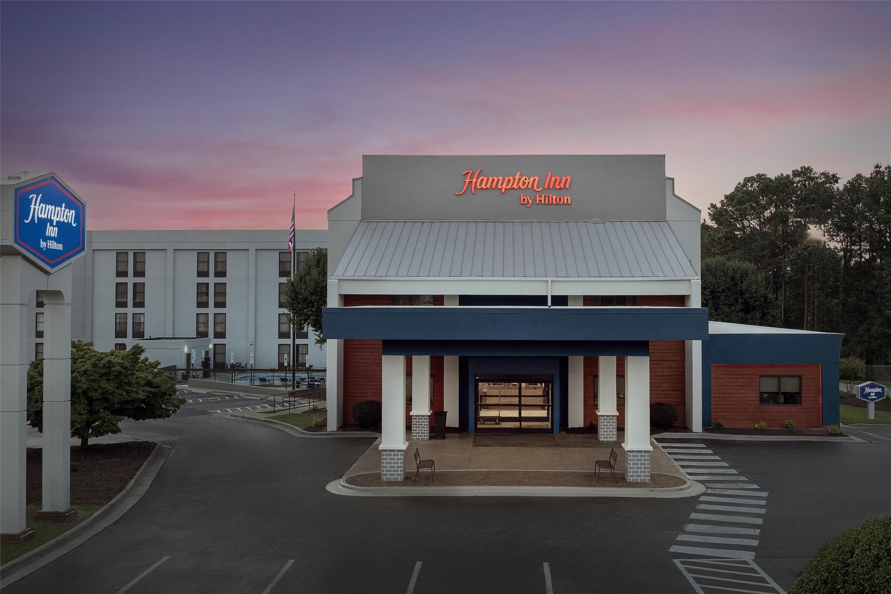 Hampton Inn by Hilton Fayetteville Fort Bragg - פאייטוויל - בניין