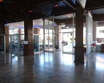 Hotel Villa Marina - Ensenada - Lobby