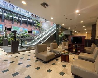 Executive Suites Valencia - Valencia - Lobby