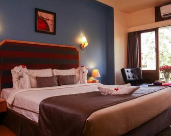 Hotel Polo Towers Shillong - Shillong - Bedroom