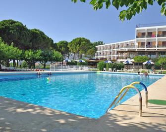 Irinna Hotel - Svoronata