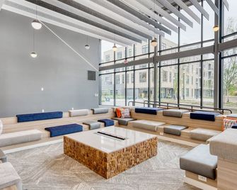 Brighton 1br w wd pool gym nr Green Line BOS-849 - Boston - Lounge