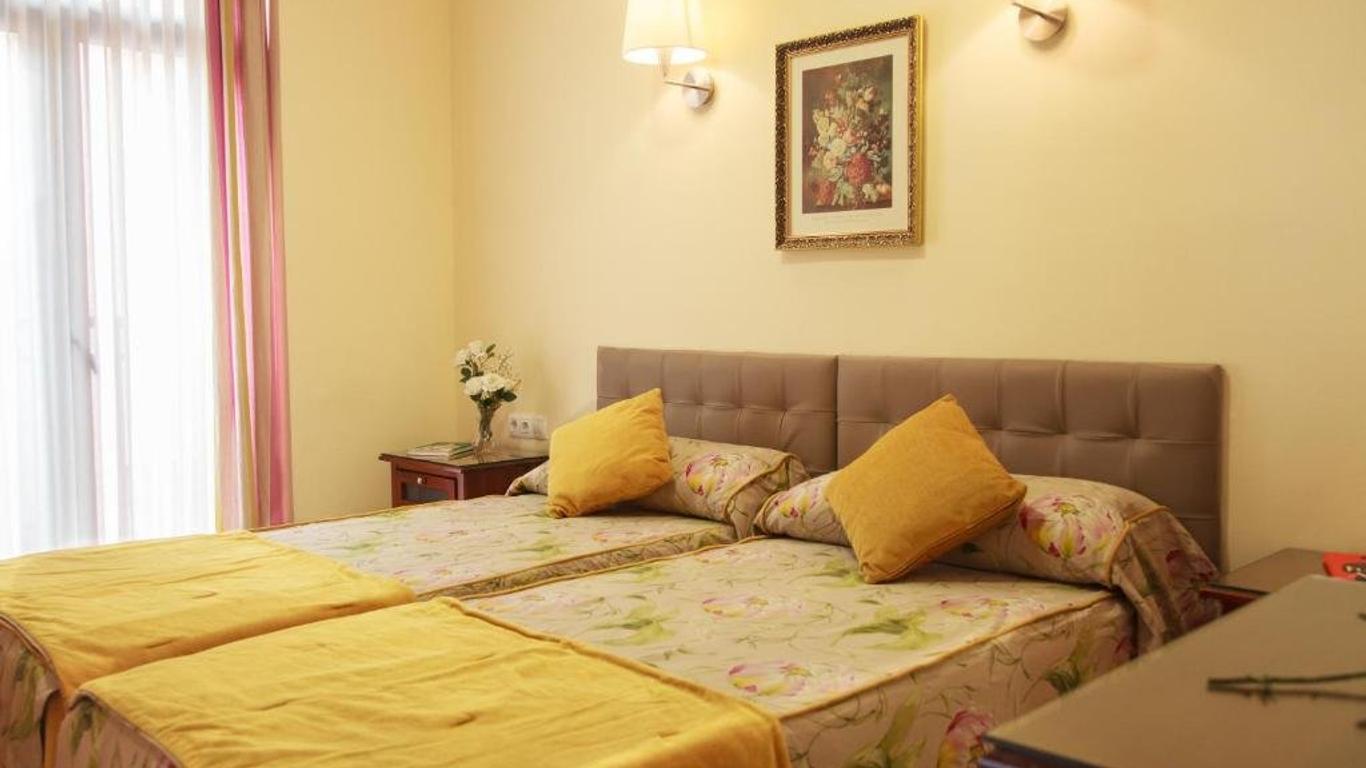 Hostal Antigua Morellana