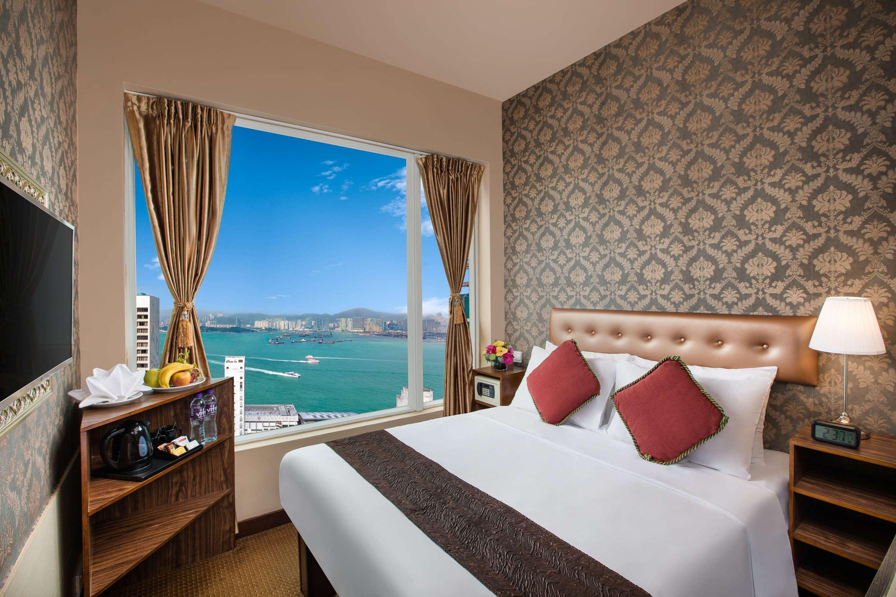 Ramada Hong Kong Harbour View from $35. Hong Kong Hotel Deals 