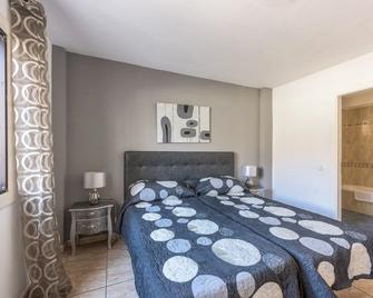 Paloma Beach Apartments - Arona - Schlafzimmer