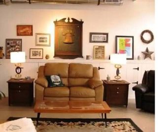 1831 House in Historic Old Towne Petersburg, VA - Petersburg - Living room