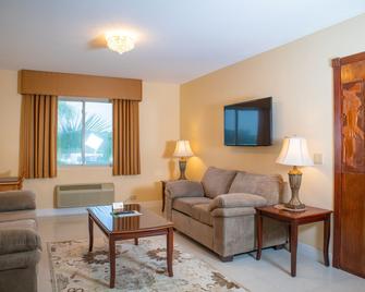 Princess Vegas Hotel & Casino - Corozal - Sala de estar