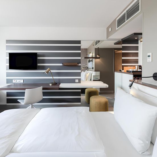 Bedroom view of Holiday Inn Munich - City Centre