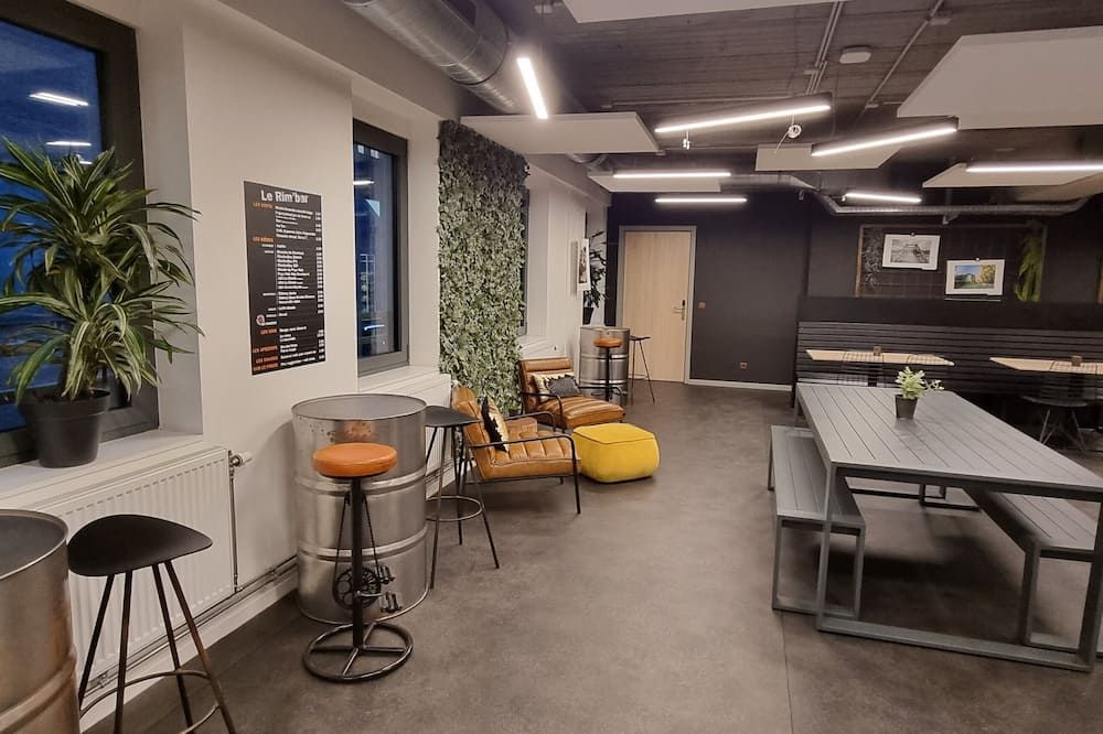 Auberge Jeunesse Charleroi Youth Hostel - Charleroi