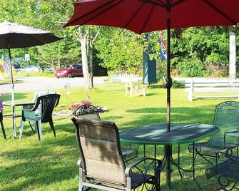 Greenside Motel - Saint Andrews - Patio