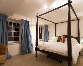 The Holford Arms - Didmarton - Bedroom