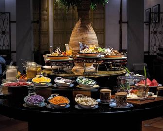 Grand Swiss-Belhotel Melaka (formerly LaCrista Hotel Melaka) - Malakka - Buffet