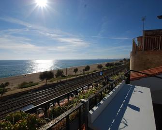 Masnou Chill - El Masnou - Balcony