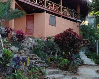 Welcoming House In Las Galeras With Stun - Las Galeras - Vista del exterior